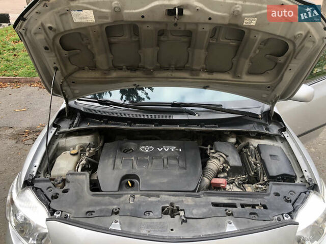 Серый Тойота Королла, объемом двигателя 1.6 л и пробегом 255 тыс. км за 5600 $, фото 9 на Automoto.ua