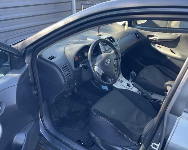 Серый Тойота Королла, объемом двигателя 1.6 л и пробегом 280 тыс. км за 6500 $, фото 16 на Automoto.ua