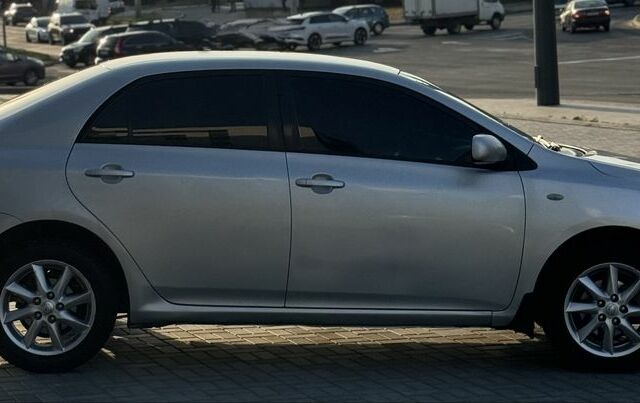 Сірий Тойота Королла, об'ємом двигуна 1.6 л та пробігом 320 тис. км за 4550 $, фото 3 на Automoto.ua