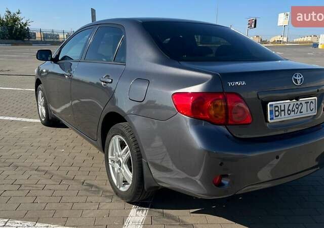 Сірий Тойота Королла, об'ємом двигуна 1.6 л та пробігом 221 тис. км за 7200 $, фото 5 на Automoto.ua
