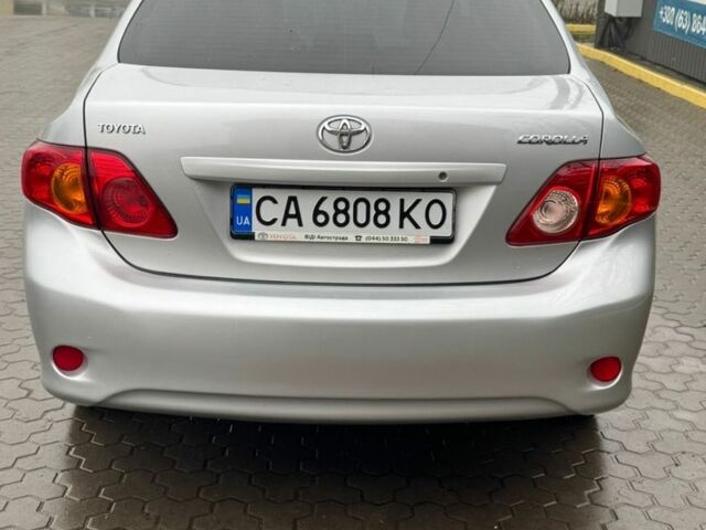 Серый Тойота Королла, объемом двигателя 1.6 л и пробегом 172 тыс. км за 8300 $, фото 4 на Automoto.ua