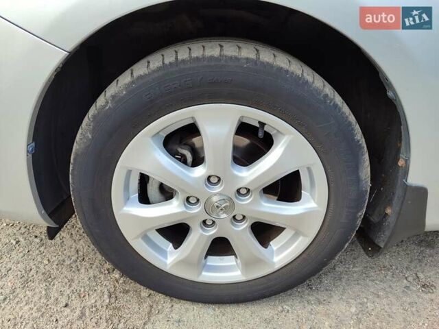 Сірий Тойота Королла, об'ємом двигуна 1.6 л та пробігом 196 тис. км за 8200 $, фото 21 на Automoto.ua