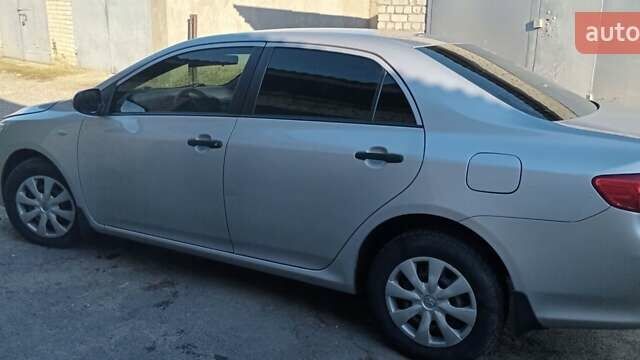 Сірий Тойота Королла, об'ємом двигуна 1.4 л та пробігом 246 тис. км за 6050 $, фото 7 на Automoto.ua