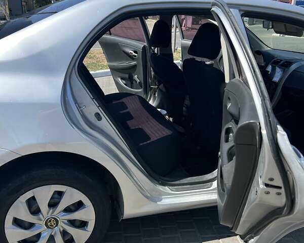 Серый Тойота Королла, объемом двигателя 1.6 л и пробегом 253 тыс. км за 7000 $, фото 8 на Automoto.ua