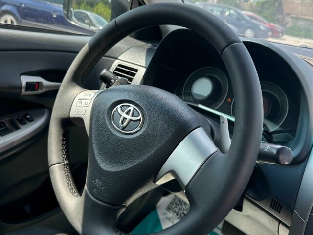 Серый Тойота Королла, объемом двигателя 1.6 л и пробегом 241 тыс. км за 7100 $, фото 9 на Automoto.ua