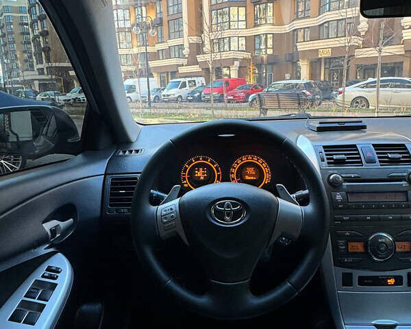 Серый Тойота Королла, объемом двигателя 1.6 л и пробегом 192 тыс. км за 7300 $, фото 12 на Automoto.ua