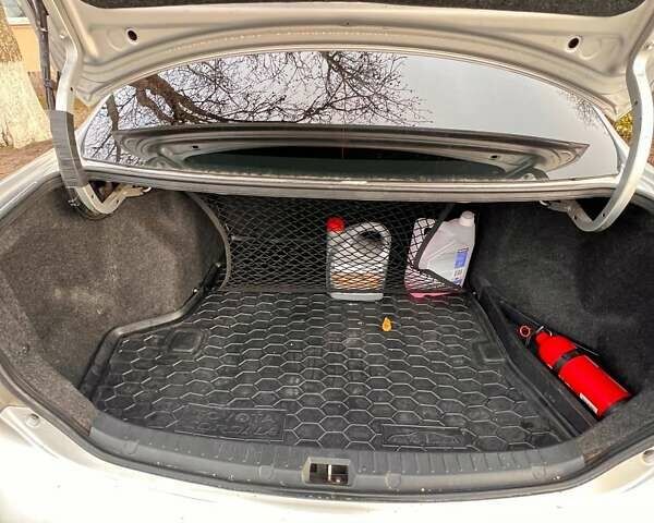 Серый Тойота Королла, объемом двигателя 1.6 л и пробегом 260 тыс. км за 6900 $, фото 10 на Automoto.ua