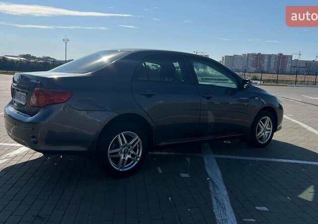 Сірий Тойота Королла, об'ємом двигуна 1.6 л та пробігом 221 тис. км за 7200 $, фото 10 на Automoto.ua