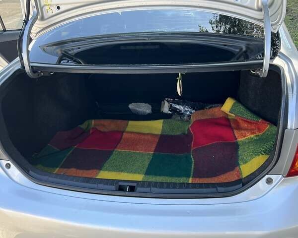 Серый Тойота Королла, объемом двигателя 1.6 л и пробегом 195 тыс. км за 7000 $, фото 16 на Automoto.ua