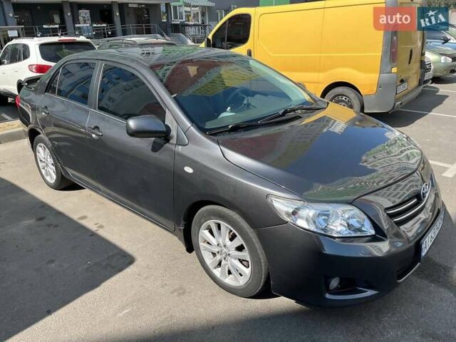 Серый Тойота Королла, объемом двигателя 1.6 л и пробегом 130 тыс. км за 7500 $, фото 1 на Automoto.ua