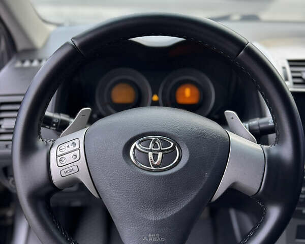 Серый Тойота Королла, объемом двигателя 1.6 л и пробегом 235 тыс. км за 4999 $, фото 13 на Automoto.ua