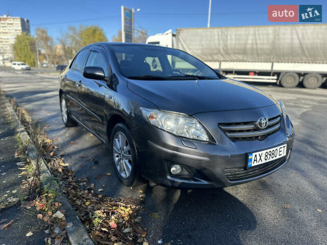 Серый Тойота Королла, объемом двигателя 1.6 л и пробегом 188 тыс. км за 6350 $, фото 2 на Automoto.ua