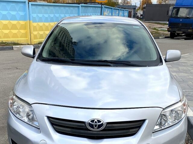 Сірий Тойота Королла, об'ємом двигуна 1.6 л та пробігом 214 тис. км за 5500 $, фото 4 на Automoto.ua