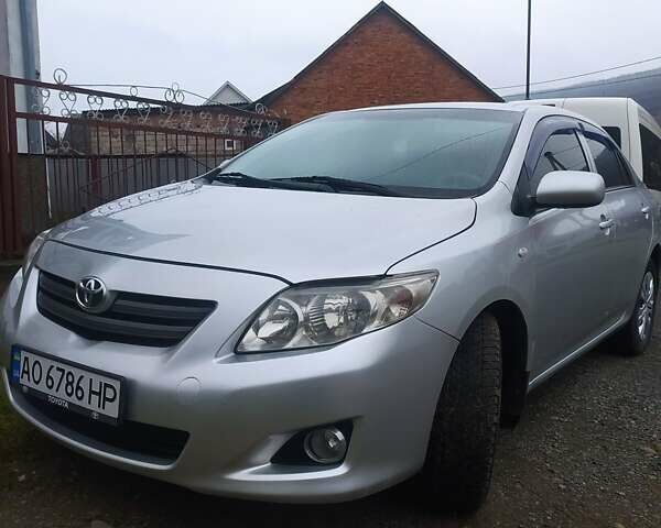 Сірий Тойота Королла, об'ємом двигуна 1.6 л та пробігом 165 тис. км за 7400 $, фото 3 на Automoto.ua