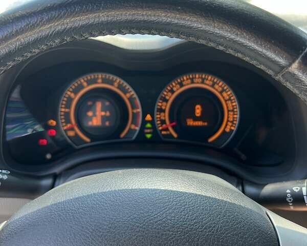 Серый Тойота Королла, объемом двигателя 1.6 л и пробегом 195 тыс. км за 7000 $, фото 13 на Automoto.ua