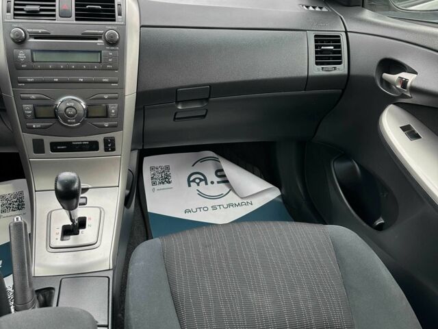 Серый Тойота Королла, объемом двигателя 1.6 л и пробегом 241 тыс. км за 6900 $, фото 6 на Automoto.ua