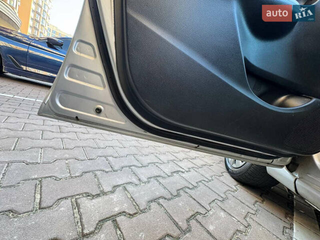 Серый Тойота Королла, объемом двигателя 1.6 л и пробегом 192 тыс. км за 7300 $, фото 8 на Automoto.ua