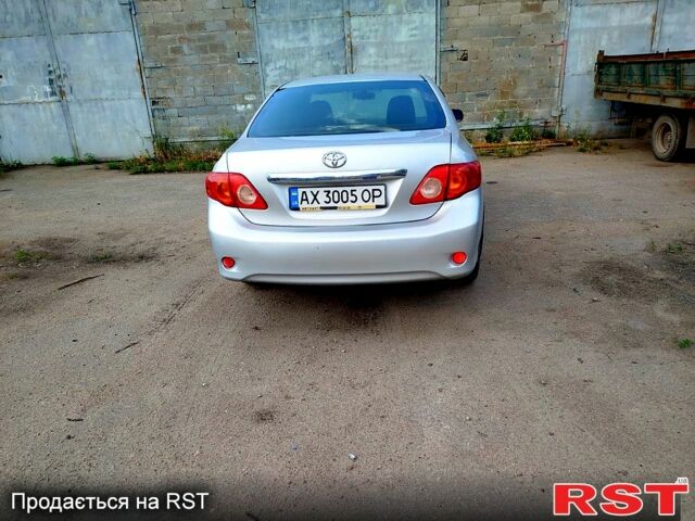 Серый Тойота Королла, объемом двигателя 1.8 л и пробегом 190 тыс. км за 6100 $, фото 1 на Automoto.ua