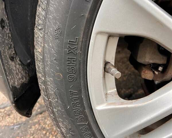 Серый Тойота Королла, объемом двигателя 1.6 л и пробегом 260 тыс. км за 6900 $, фото 6 на Automoto.ua