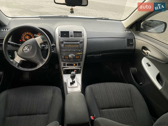 Тойота Королла 2008 в Виннице на Automoto.ua Серый Тойота Королла, объемом двигателя 1.6 л и пробегом 258 тыс. км за 6799 $, фото 8 на Automoto.ua