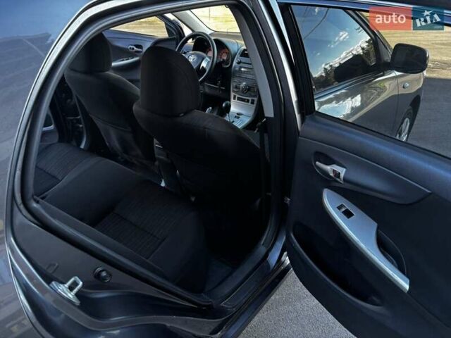 Серый Тойота Королла, объемом двигателя 1.6 л и пробегом 257 тыс. км за 5450 $, фото 12 на Automoto.ua