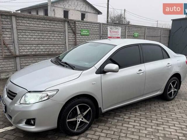Серый Тойота Королла, объемом двигателя 1.6 л и пробегом 160 тыс. км за 7400 $, фото 5 на Automoto.ua