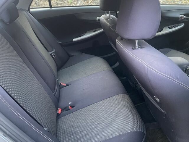 Серый Тойота Королла, объемом двигателя 1.6 л и пробегом 350 тыс. км за 3544 $, фото 10 на Automoto.ua