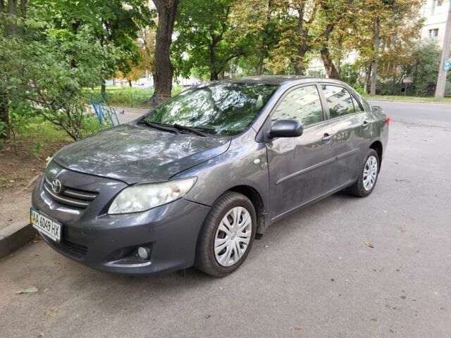 Серый Тойота Королла, объемом двигателя 0 л и пробегом 200 тыс. км за 3500 $, фото 2 на Automoto.ua