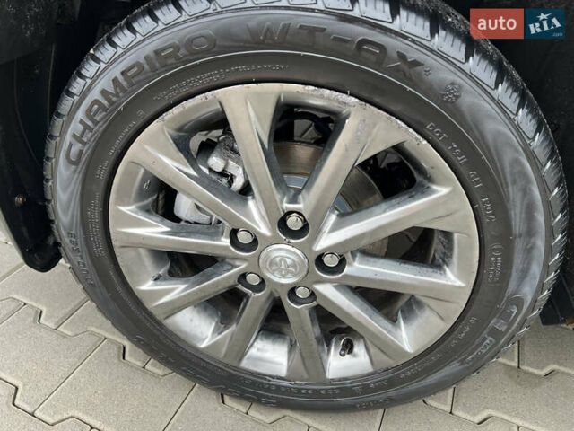 Сірий Тойота Королла, об'ємом двигуна 1.6 л та пробігом 213 тис. км за 7699 $, фото 11 на Automoto.ua