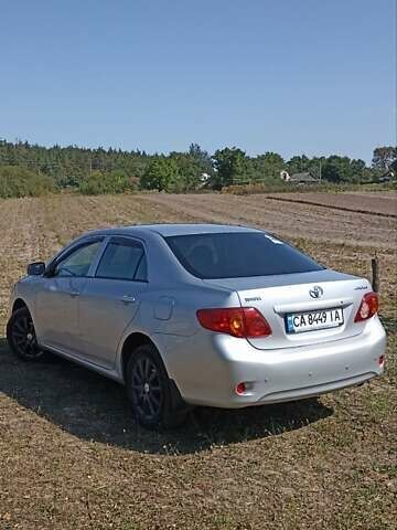 Серый Тойота Королла, объемом двигателя 1.6 л и пробегом 142 тыс. км за 7000 $, фото 5 на Automoto.ua