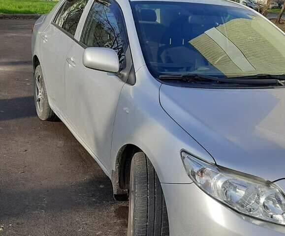 Серый Тойота Королла, объемом двигателя 1.6 л и пробегом 128 тыс. км за 7800 $, фото 3 на Automoto.ua