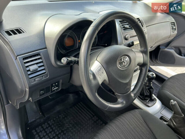 Сірий Тойота Королла, об'ємом двигуна 1.6 л та пробігом 213 тис. км за 7699 $, фото 34 на Automoto.ua