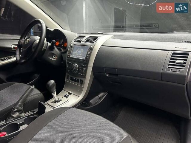 Серый Тойота Королла, объемом двигателя 1.6 л и пробегом 223 тыс. км за 5700 $, фото 17 на Automoto.ua