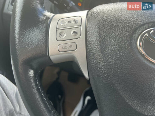 Сірий Тойота Королла, об'ємом двигуна 1.6 л та пробігом 213 тис. км за 7699 $, фото 18 на Automoto.ua