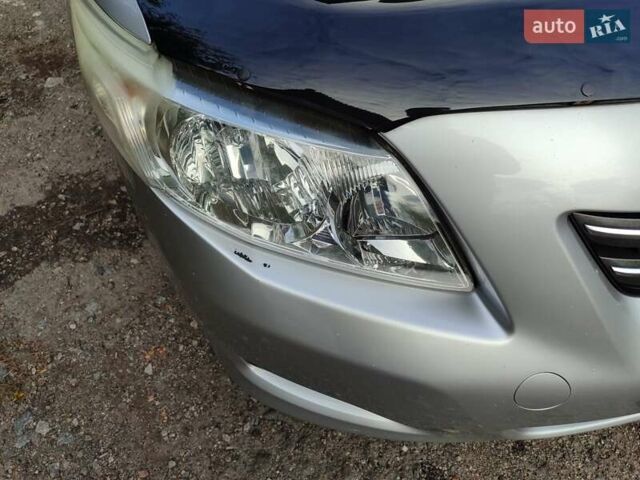Сірий Тойота Королла, об'ємом двигуна 1.6 л та пробігом 196 тис. км за 8200 $, фото 24 на Automoto.ua