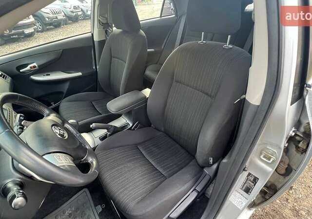 Серый Тойота Королла, объемом двигателя 0 л и пробегом 158 тыс. км за 7690 $, фото 8 на Automoto.ua