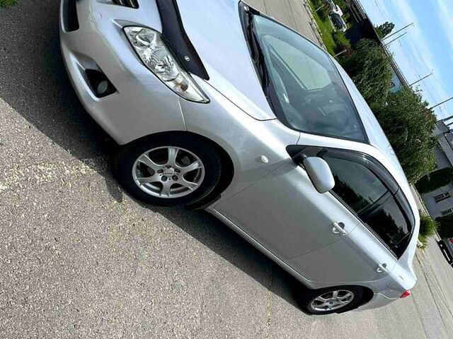 Серый Тойота Королла, объемом двигателя 1.6 л и пробегом 234 тыс. км за 6900 $, фото 2 на Automoto.ua