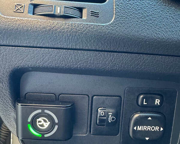 Серый Тойота Королла, объемом двигателя 1.6 л и пробегом 192 тыс. км за 7300 $, фото 15 на Automoto.ua