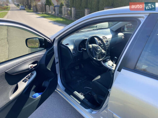 Серый Тойота Королла, объемом двигателя 1.59 л и пробегом 202 тыс. км за 6600 $, фото 5 на Automoto.ua