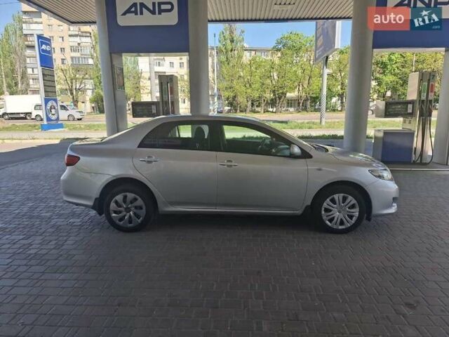 Сірий Тойота Королла, об'ємом двигуна 1.6 л та пробігом 175 тис. км за 8300 $, фото 7 на Automoto.ua