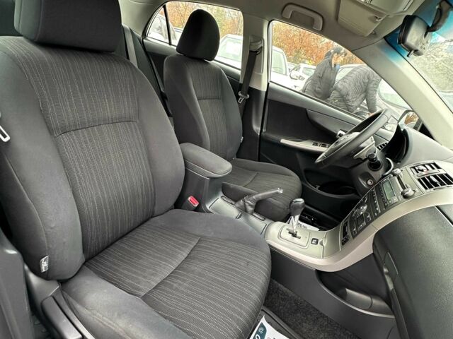 Серый Тойота Королла, объемом двигателя 1.6 л и пробегом 241 тыс. км за 6900 $, фото 9 на Automoto.ua