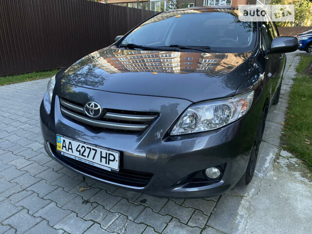 Серый Тойота Королла, объемом двигателя 1.6 л и пробегом 277 тыс. км за 5900 $, фото 4 на Automoto.ua