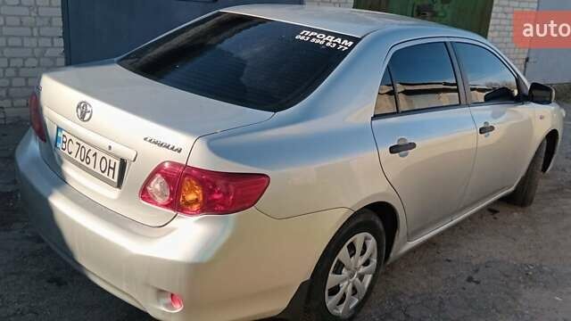 Сірий Тойота Королла, об'ємом двигуна 1.4 л та пробігом 246 тис. км за 6050 $, фото 1 на Automoto.ua