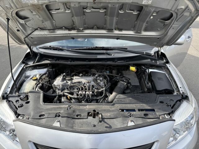 Сірий Тойота Королла, об'ємом двигуна 1.6 л та пробігом 293 тис. км за 5800 $, фото 11 на Automoto.ua