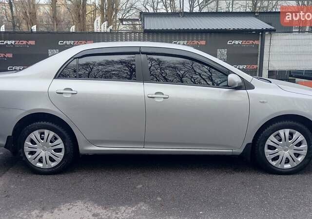 Серый Тойота Королла, объемом двигателя 1.6 л и пробегом 145 тыс. км за 8500 $, фото 7 на Automoto.ua