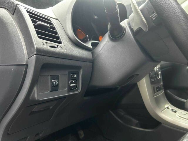 Сірий Тойота Королла, об'ємом двигуна 1.6 л та пробігом 223 тис. км за 5700 $, фото 7 на Automoto.ua