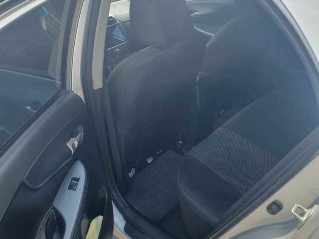 Серый Тойота Королла, объемом двигателя 1.6 л и пробегом 253 тыс. км за 5700 $, фото 6 на Automoto.ua