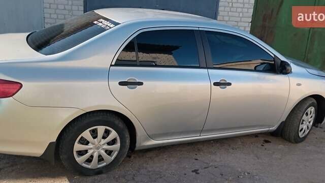 Сірий Тойота Королла, об'ємом двигуна 1.4 л та пробігом 246 тис. км за 6050 $, фото 3 на Automoto.ua