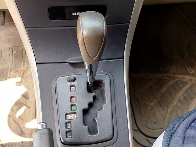 Серый Тойота Королла, объемом двигателя 1.8 л и пробегом 190 тыс. км за 6100 $, фото 5 на Automoto.ua