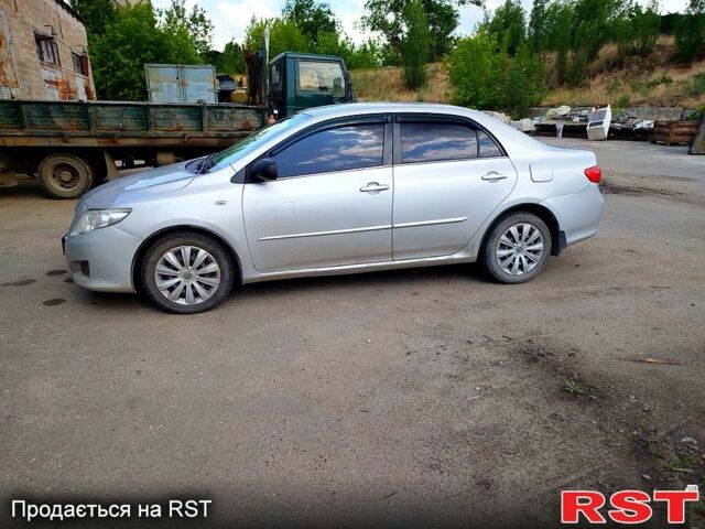 Серый Тойота Королла, объемом двигателя 1.8 л и пробегом 190 тыс. км за 6100 $, фото 4 на Automoto.ua